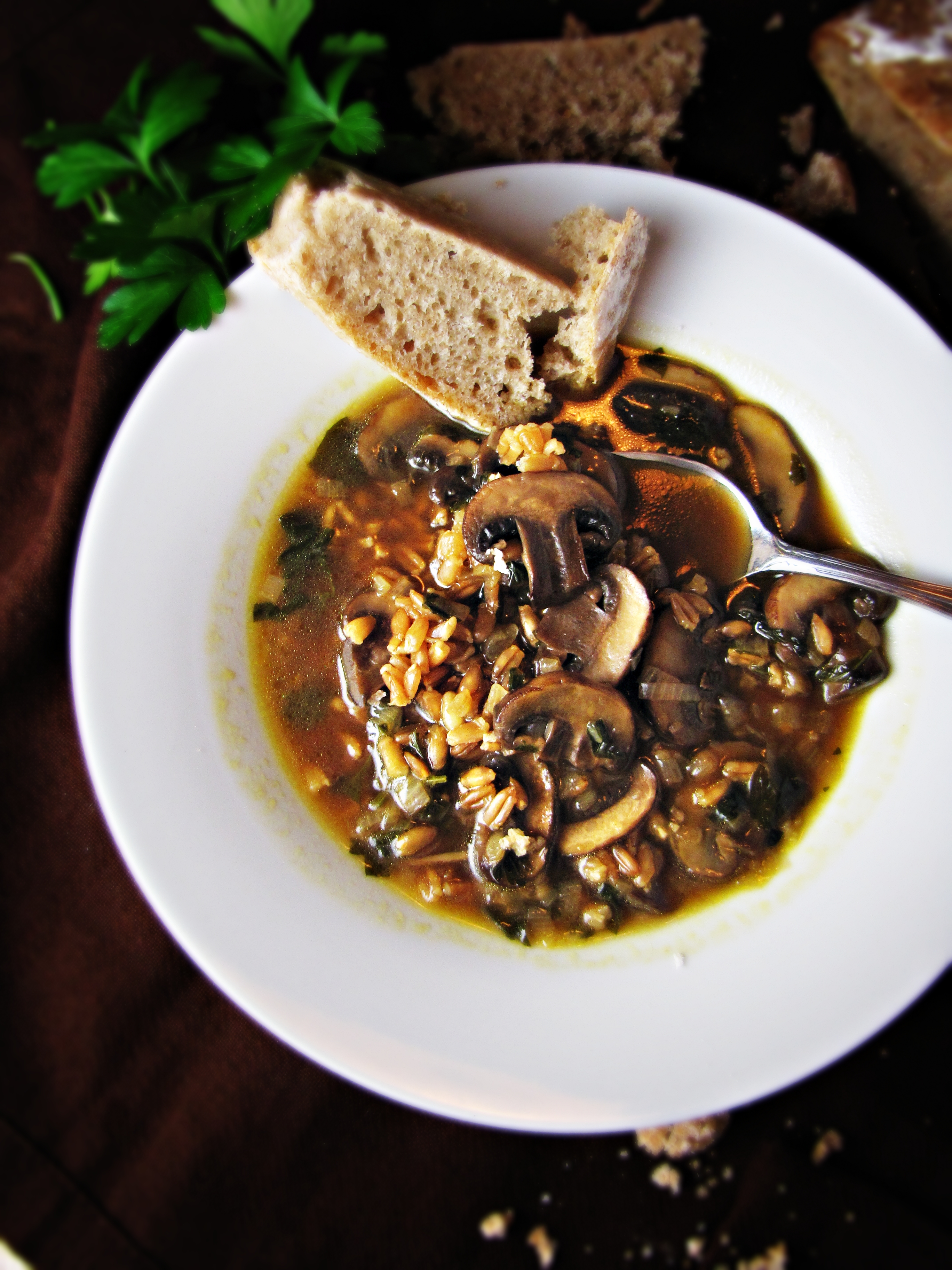 Greatist Collaboration: Mushroom and Farro Soup