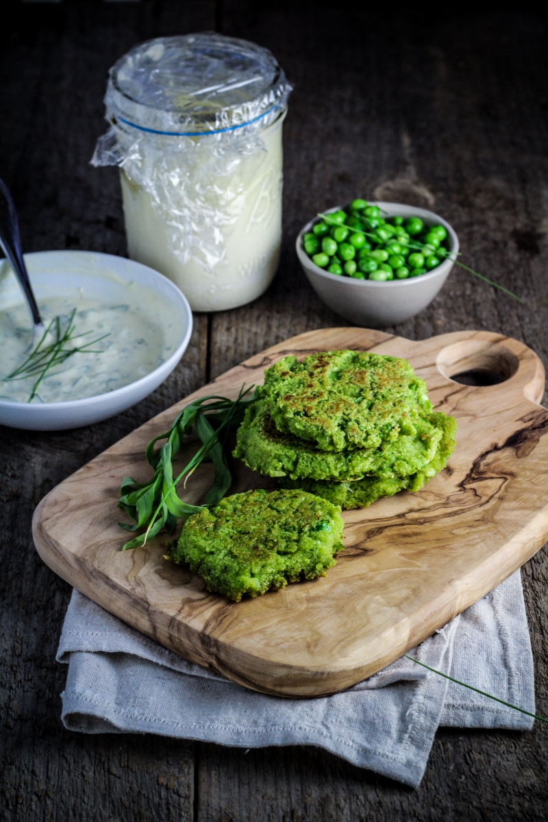 Ingredient of the Week: English Peas // Green Pea Fritters with Herbed Creme Fraiche