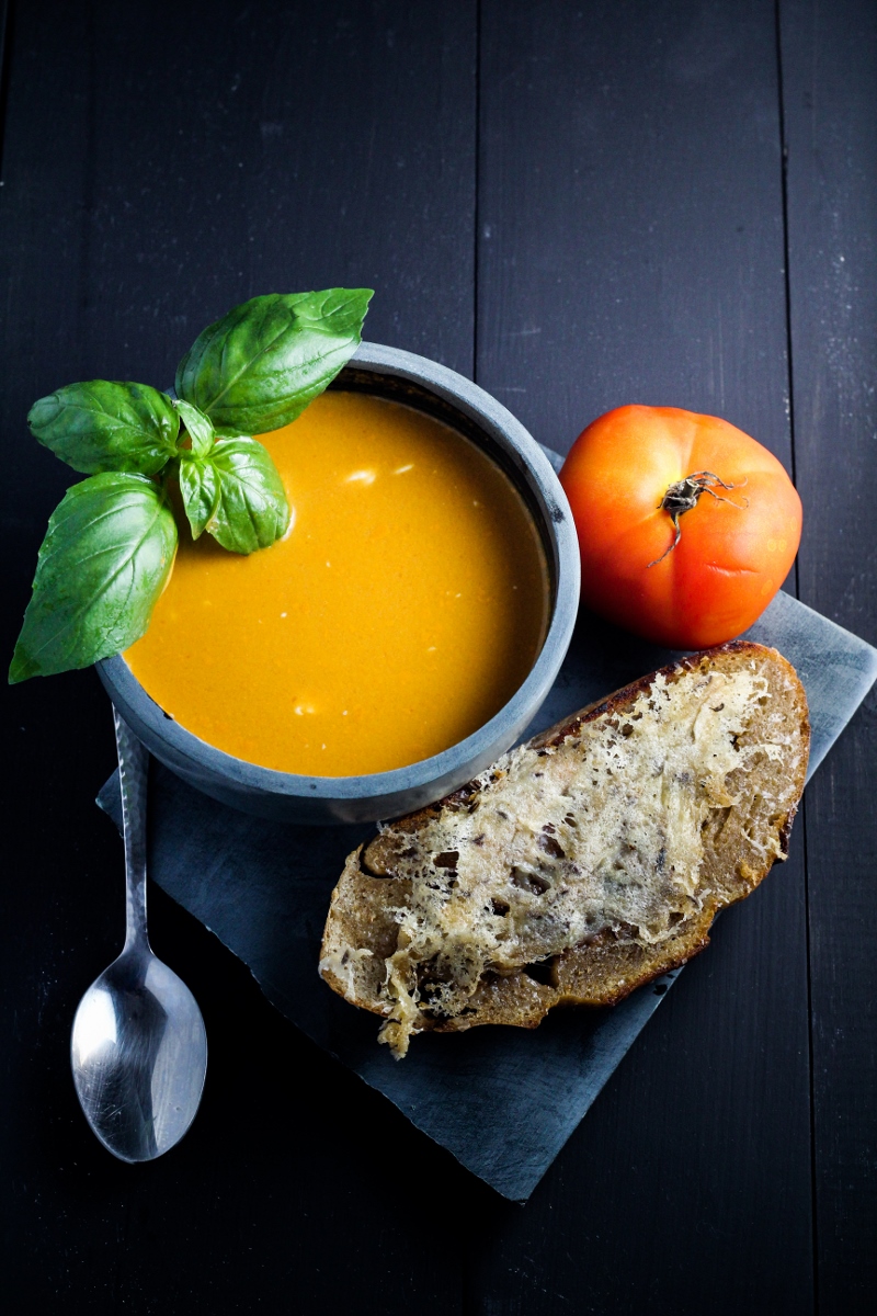 Spicy Fresh Tomato-Basil Soup with Caraway-Cheese Toasts