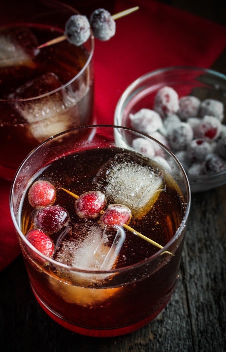Cranberry-Ginger Sparkling Rum Cider #CaptainsTable #Thanksgiving {Katie at the Kitchen Door}