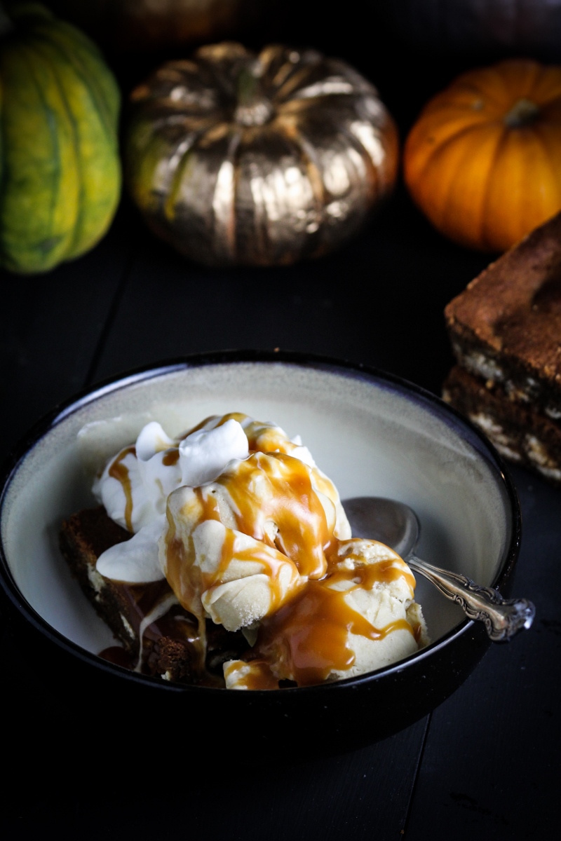 Pumpkin and Gingerbread Ice Cream Sundaes