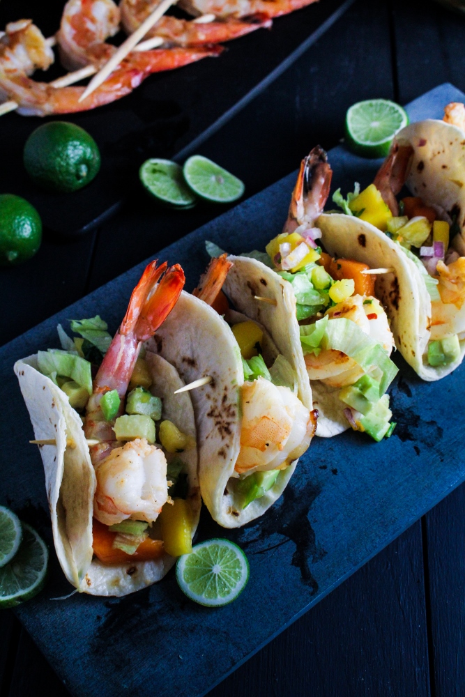 Captain’s Table Superbowl // Mini Rum-Glazed Shrimp Tacos with Boozy Tropical Salsa