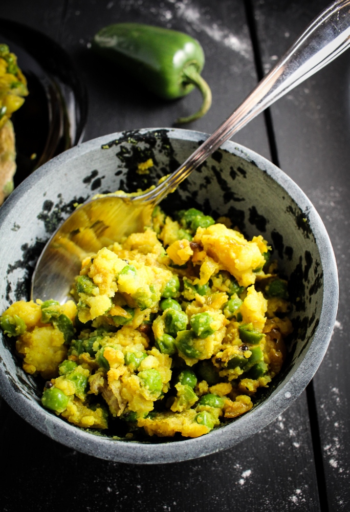 Indian Spiced Potato-and-Pea Mash - For samosas, parathas, etc. {Katie at the Kitchen Door}