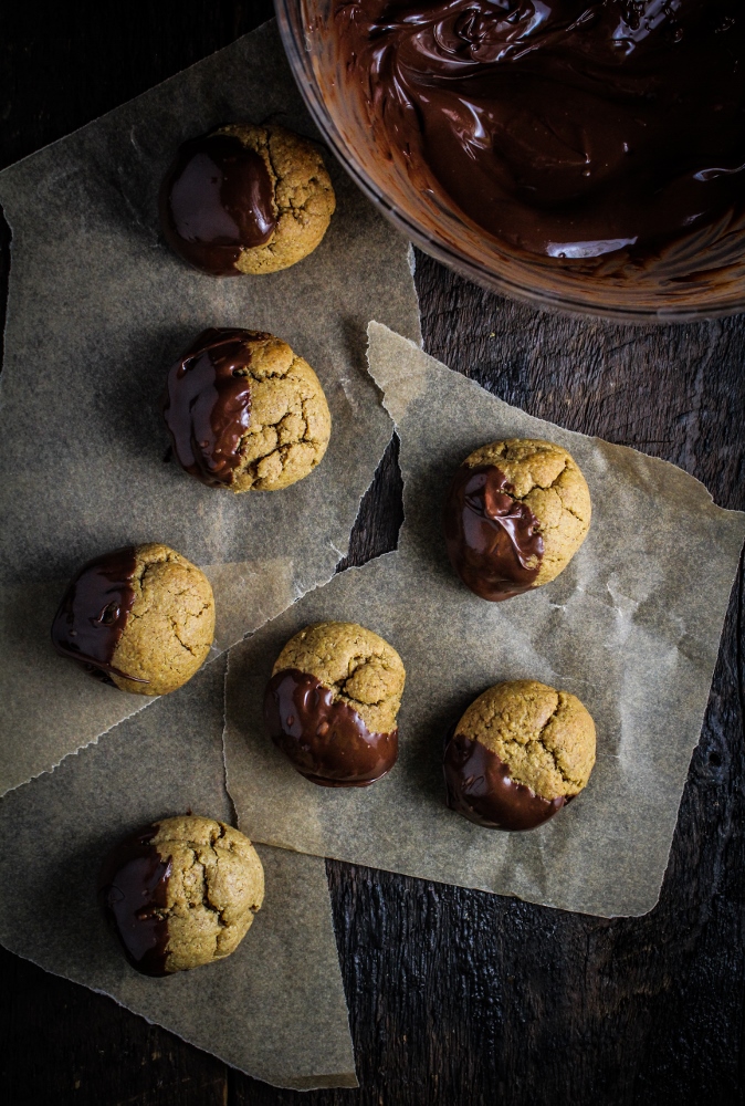 Chocolate-Dipped Almond Butter Cookie Bites {Katie at the Kitchen Door} #healthy #recipe