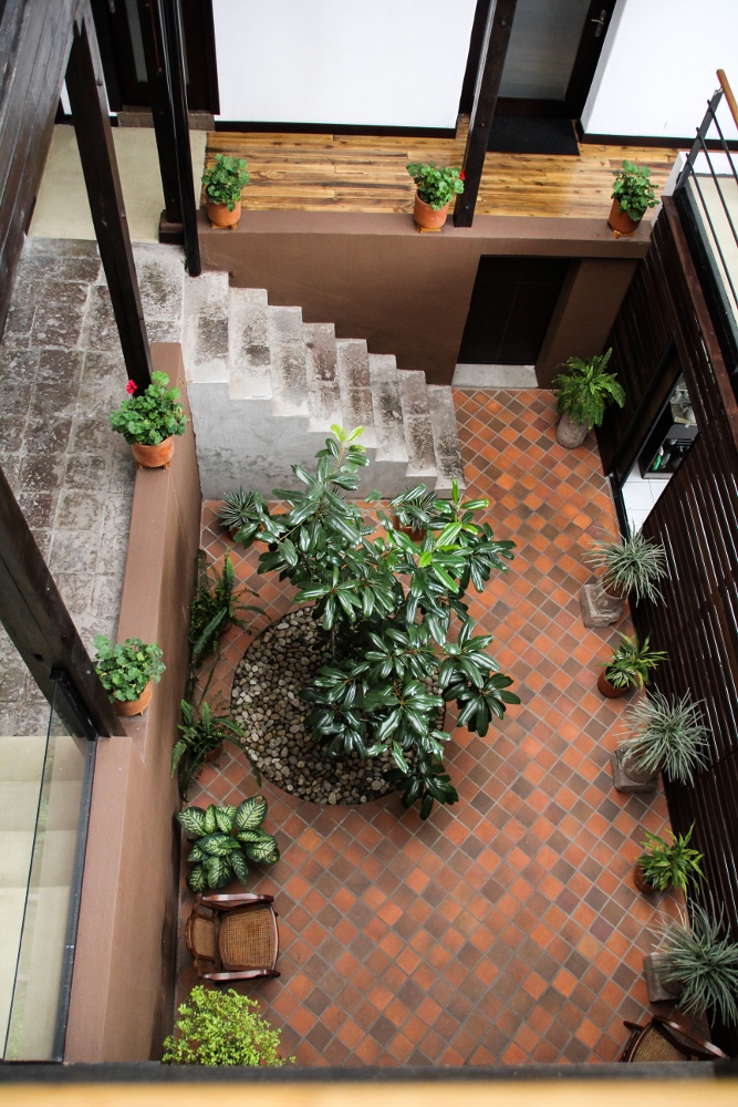 Ecuador Travelogue: Quito - Hotel Casa Gardenia {Katie at the Kitchen Door}