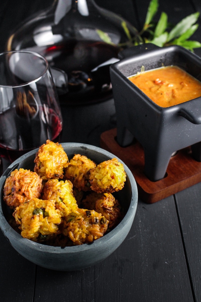 Date Night with Uncommon Goods // Curried Tomato-Gruyere Fondue with Indian-Spiced Arancini