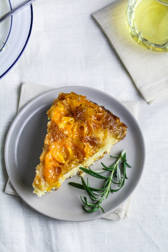 New Year's Day Brunch: Clementine-and-Rosemary Upside-Down Cake {Katie at the Kitchen Door} #LaCremaStyle