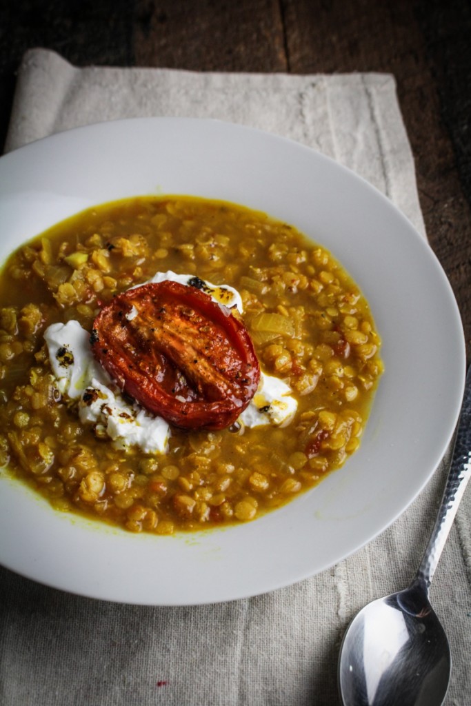 Roasted Tomato and Lentil Soup with Saffron {Katie at the Kitchen Door} #recipe #healthy