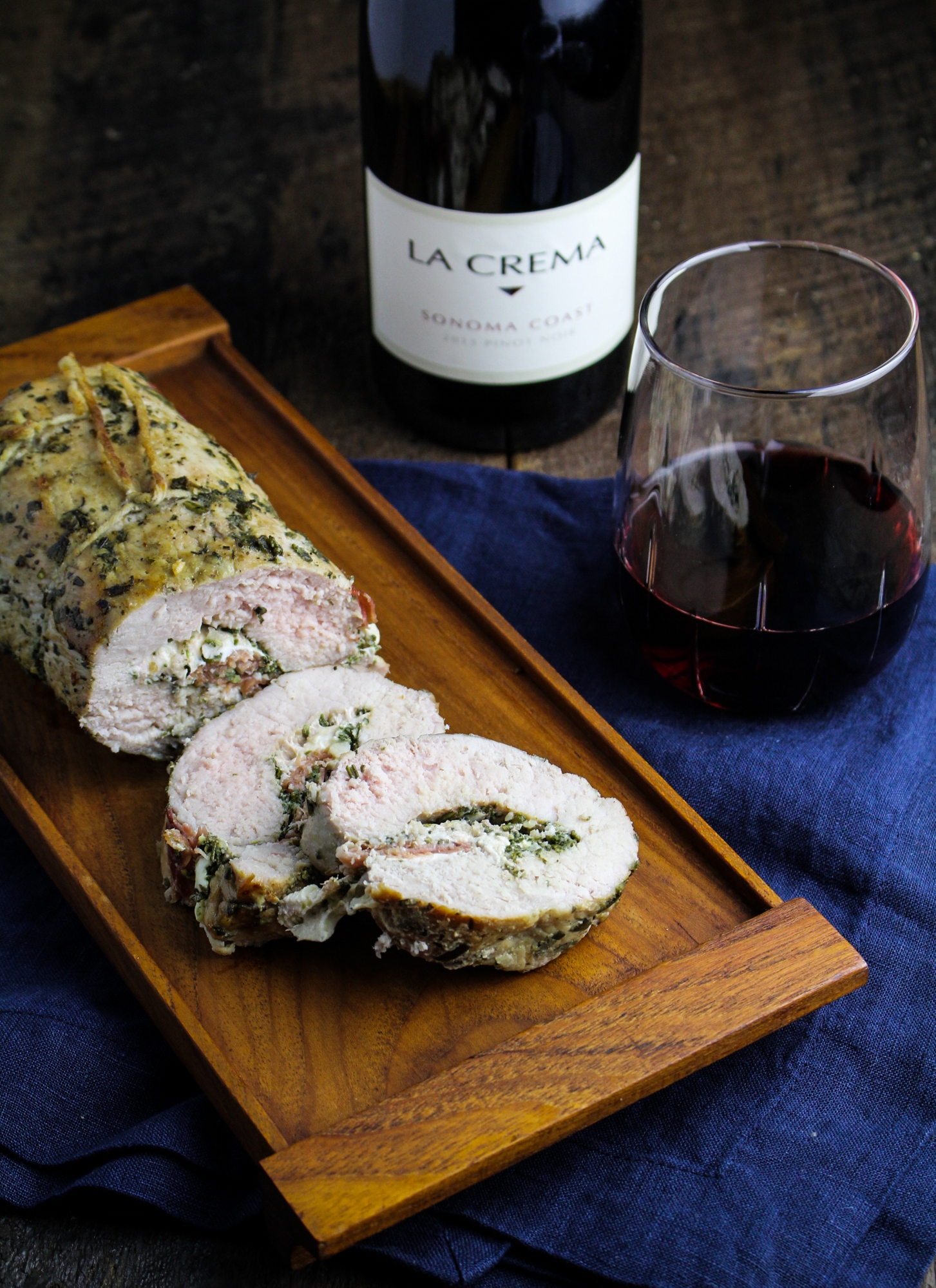 La Crema Pork And Pinot 1 Prosciutto Mozzarella And Sage Pesto Stuffed Pork Tenderloin 6867