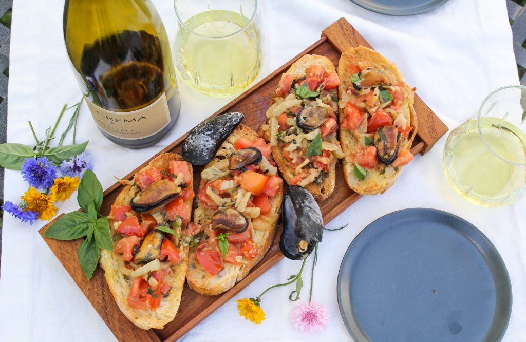 Mussels and Fennel Bruschetta {Katie at the Kitchen Door}