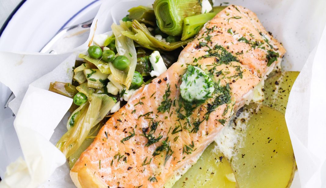 Salmon en Papillote with Dill Butter